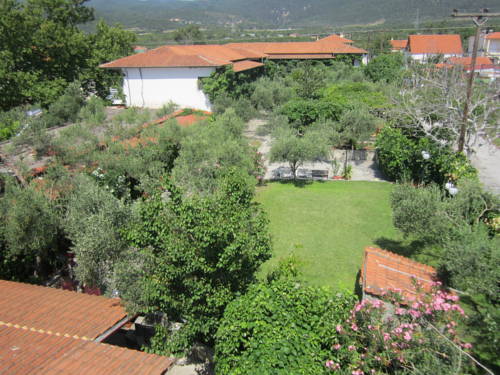 Karatsis 1 * - pic #1